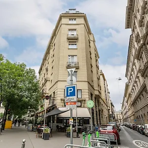  Apartment Amora Homes Breathless Panorama Basilica With Balcony Need Reservation For Free Parking Hungary
